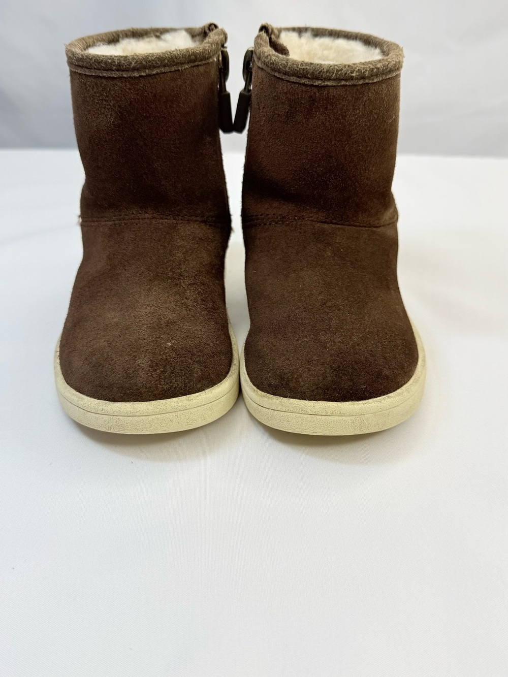 UGG Rye Kids (Toddler) Boots in Toast/Chocolate Brown Suede w/ Side-Zip VGUC